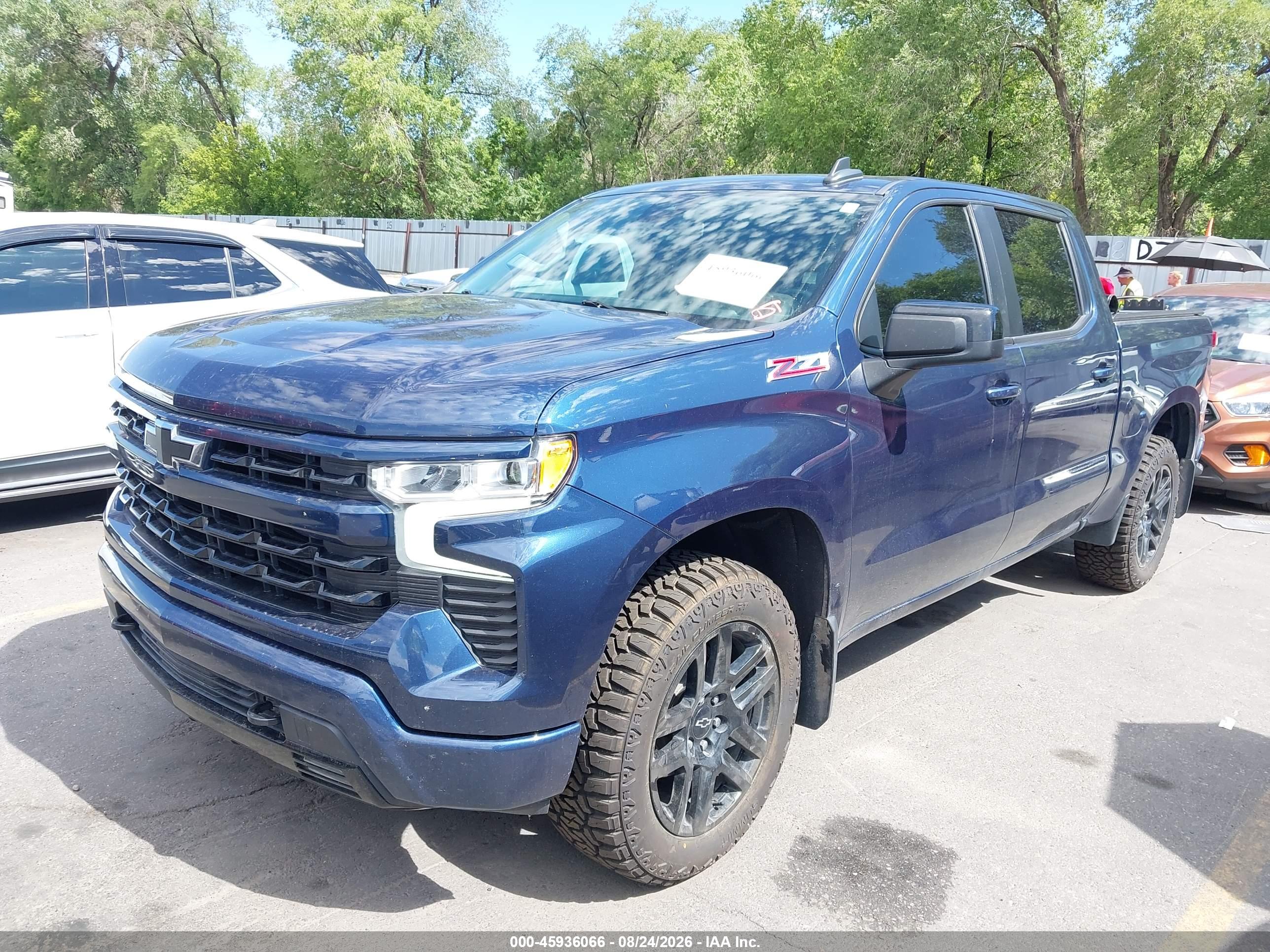 2023 CHEVROLET SILVERADO 1500 4WD  SHORT BED RST — I2