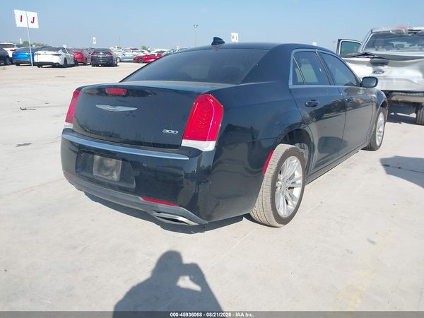2016 CHRYSLER 300 LIMITED — I4
