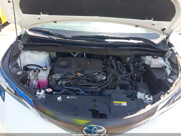 2023 TOYOTA SIENNA LE — I10