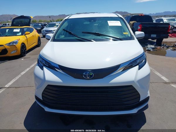 2023 TOYOTA SIENNA LE — I115