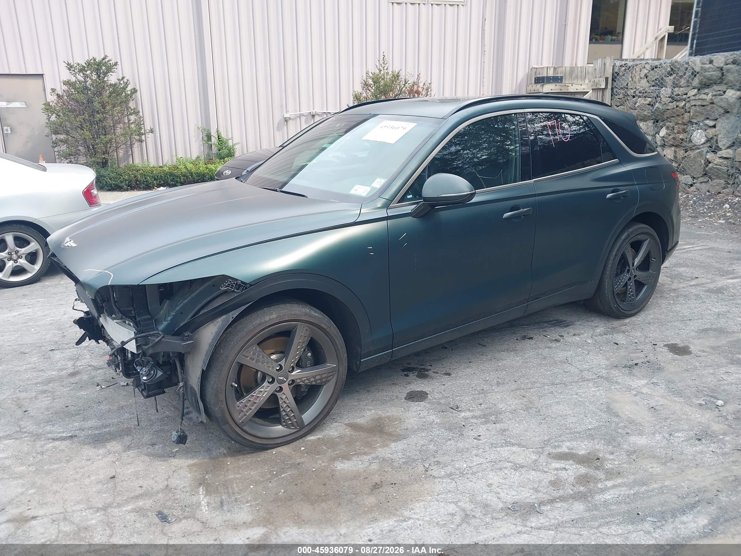 2024 GENESIS GV70 2.5T AWD — I2