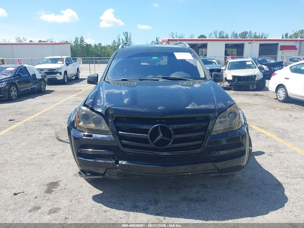 2012 MERCEDES-BENZ GL 550 4MATIC — I115