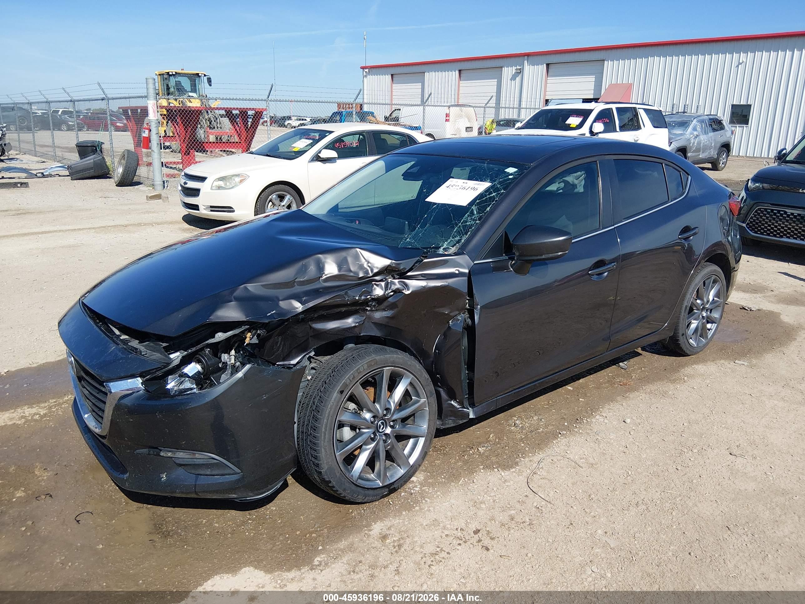 2018 MAZDA MAZDA3 TOURING — I2