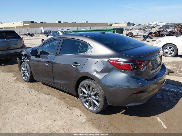 2018 MAZDA MAZDA3 TOURING — I3