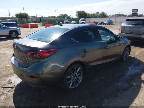 2018 MAZDA MAZDA3 TOURING — I4