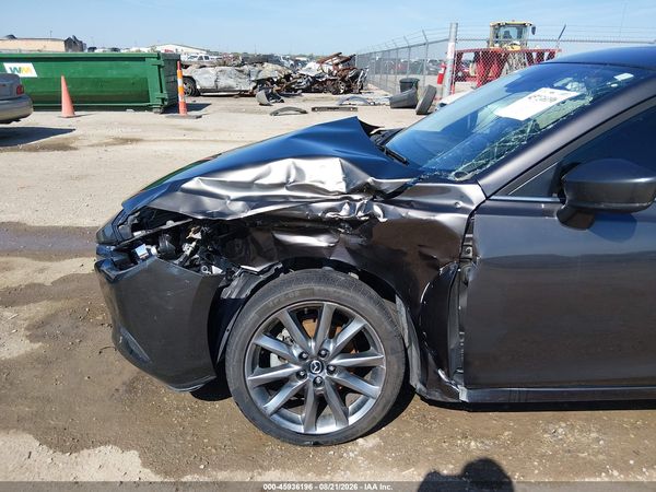 2018 MAZDA MAZDA3 TOURING — I6