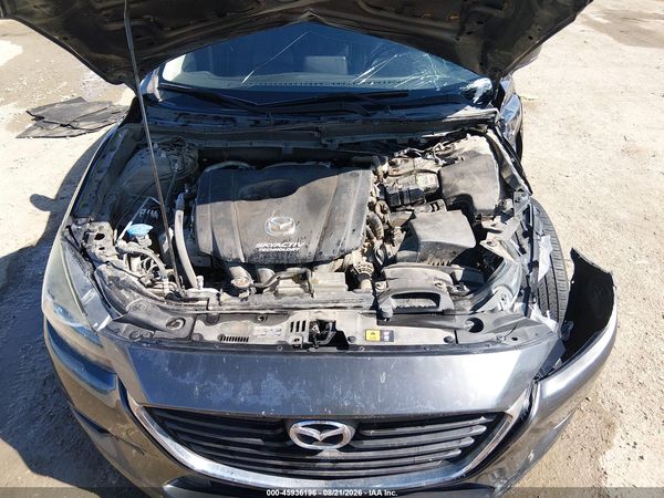 2018 MAZDA MAZDA3 TOURING — I10