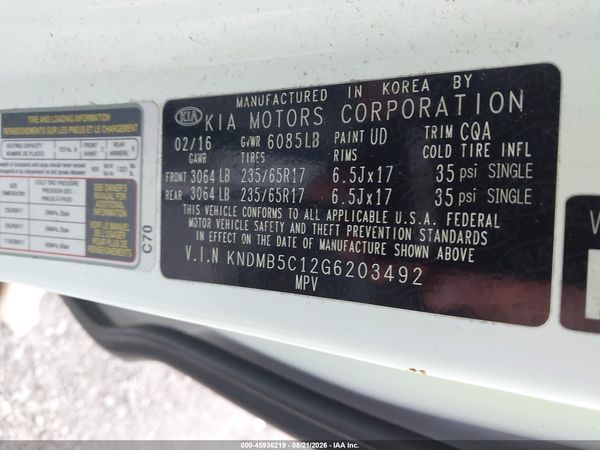 2016 KIA SEDONA LX