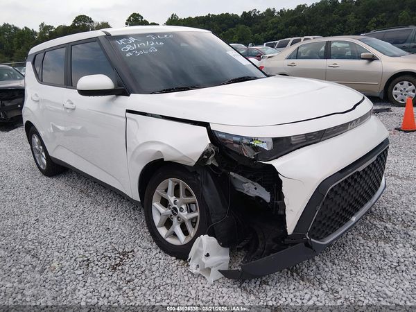 2023 KIA SOUL S