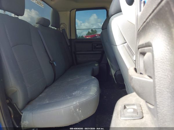 2018 RAM 1500 EXPRESS  4X2 6'4 BOX