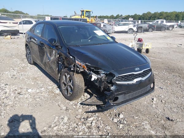 2021 KIA FORTE LXS