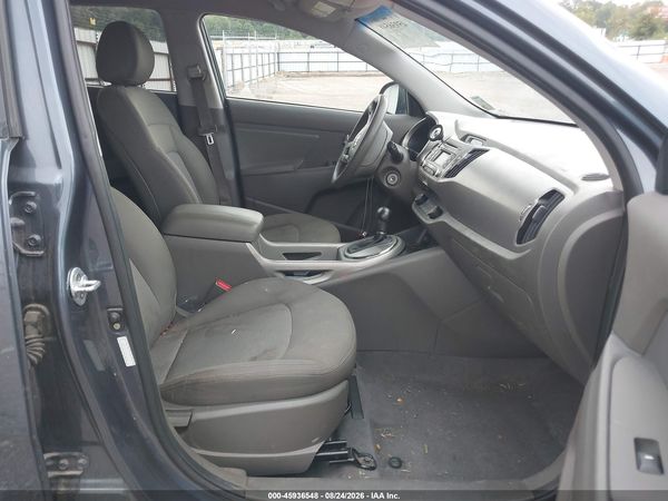2016 KIA SPORTAGE LX — I5