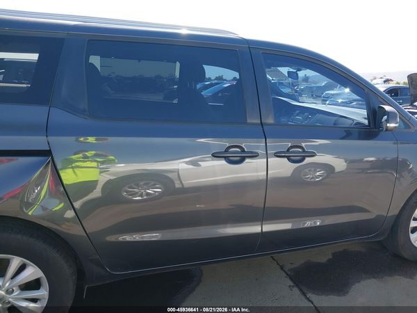 2016 KIA SEDONA LX