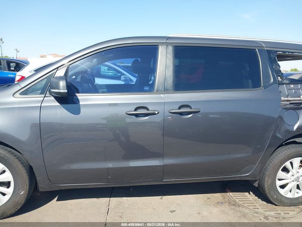 2016 KIA SEDONA LX