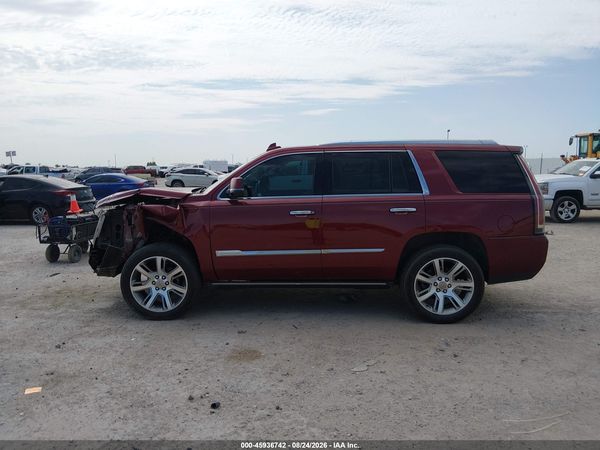 2016 CADILLAC ESCALADE PREMIUM COLLECTION — I117
