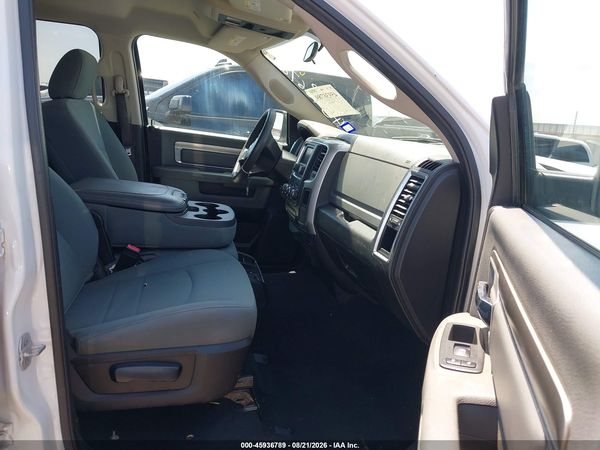 2020 RAM 1500 CLASSIC SLT  4X4 6'4 BOX