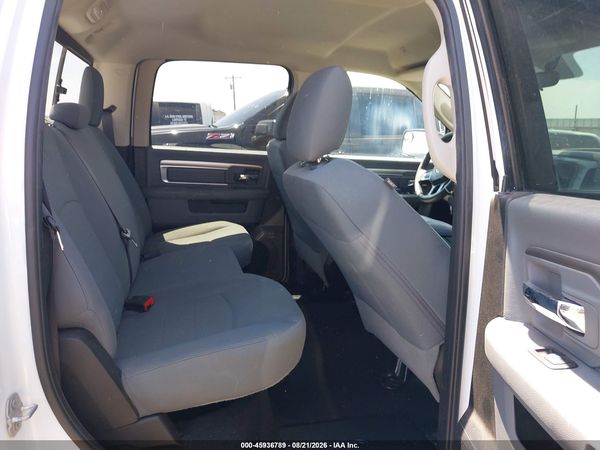 2020 RAM 1500 CLASSIC SLT  4X4 6'4 BOX