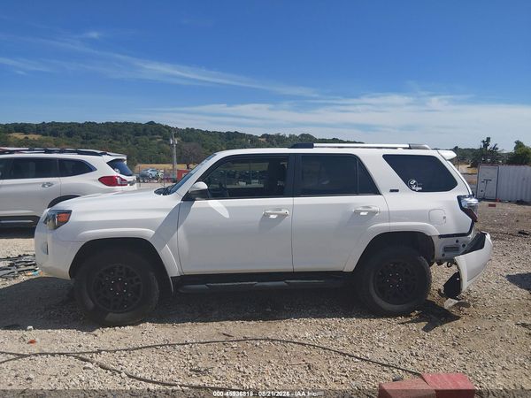 2020 TOYOTA 4RUNNER SR5