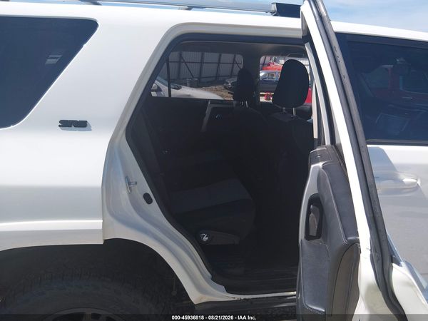 2020 TOYOTA 4RUNNER SR5
