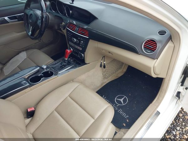 2014 MERCEDES-BENZ C 250 SPORT