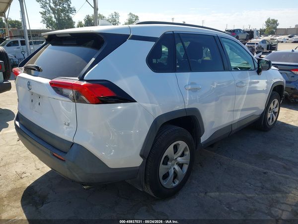 2019 TOYOTA RAV4 LE — I4