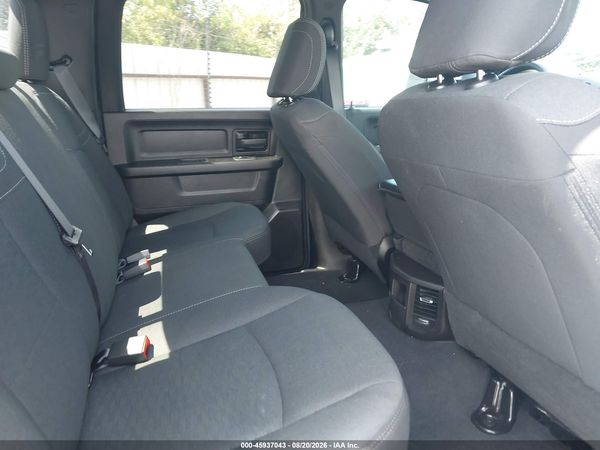 2025 RAM 2500 TRADESMAN  4X4 6'4 BOX — I8