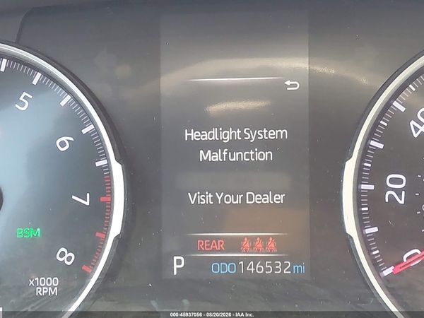 2020 TOYOTA RAV4 LE