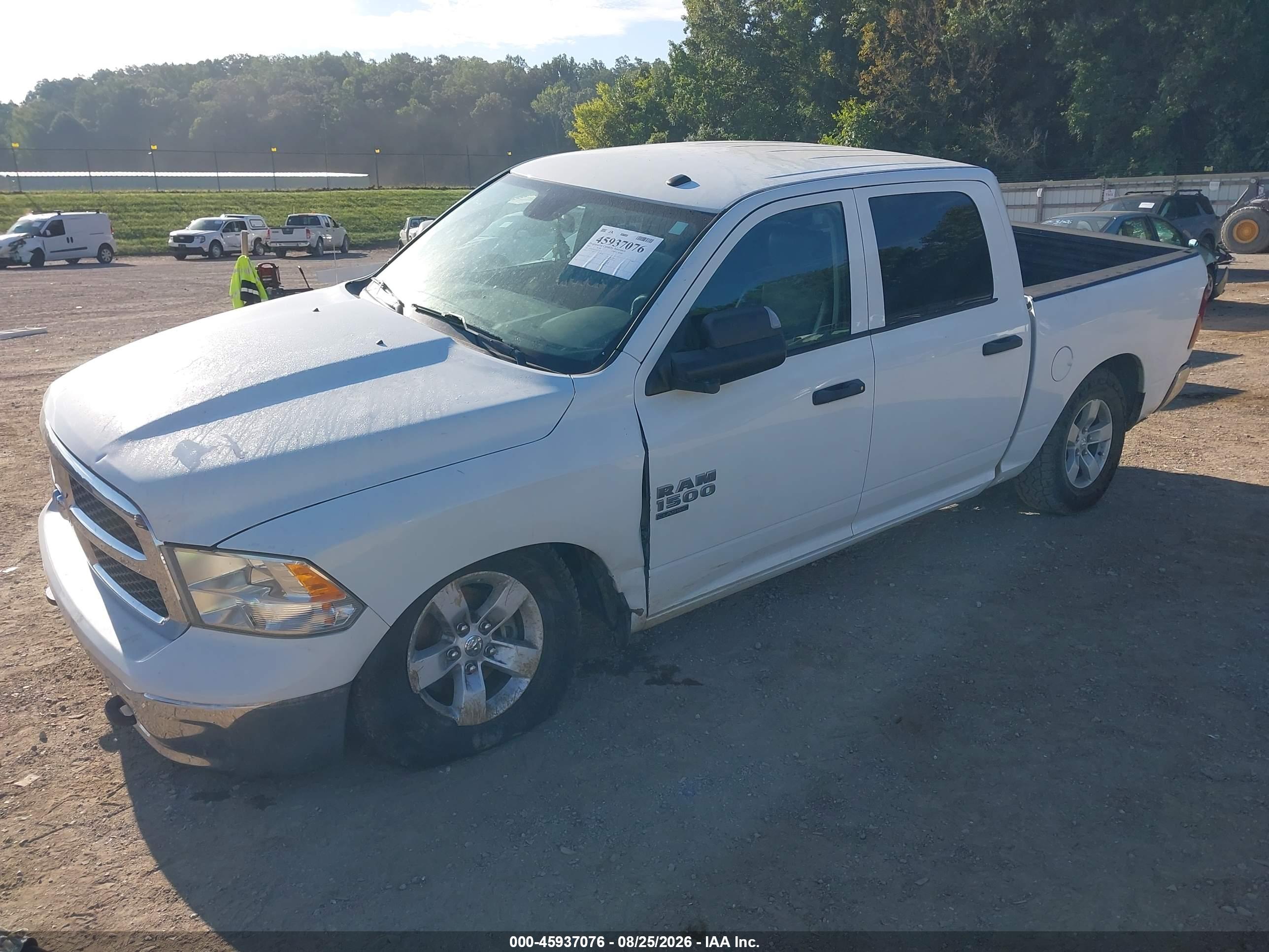 2022 RAM 1500 CLASSIC TRADESMAN  4X4 5'7 BOX — I2