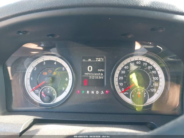 2022 RAM 1500 CLASSIC TRADESMAN  4X4 5'7 BOX — I7