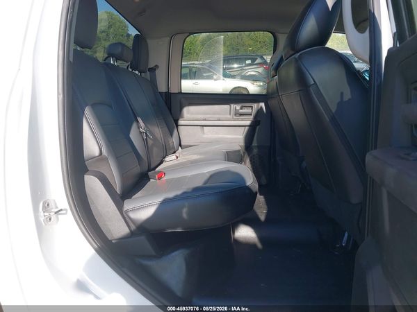 2022 RAM 1500 CLASSIC TRADESMAN  4X4 5'7 BOX — I8