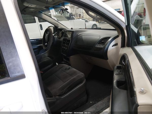 2013 DODGE GRAND CARAVAN SE — I5