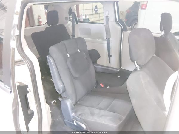 2013 DODGE GRAND CARAVAN SE — I8