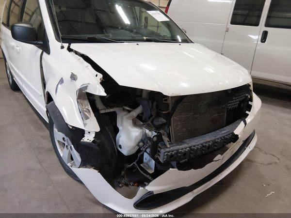 2013 DODGE GRAND CARAVAN SE — I152