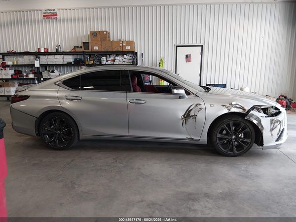 2023 LEXUS ES 300H F SPORT HANDLING — I116
