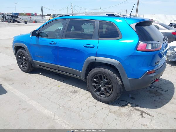 2019 JEEP CHEROKEE TRAILHAWK 4X4 — I3