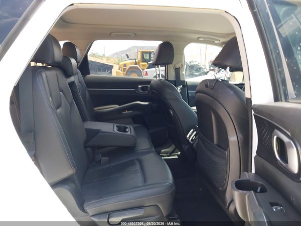2022 KIA SORENTO S
