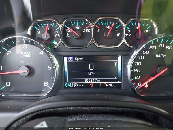 2017 CHEVROLET SUBURBAN LT — I7