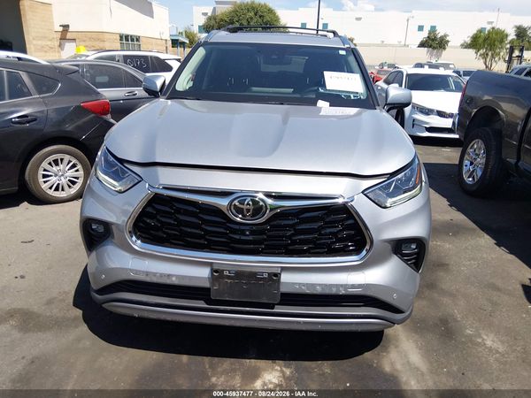 2024 TOYOTA HIGHLANDER PLATINUM — I115