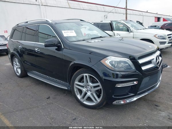 2014 MERCEDES-BENZ GL 550 4MATIC
