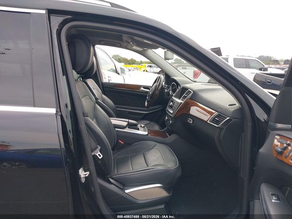 2014 MERCEDES-BENZ GL 550 4MATIC