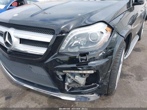 2014 MERCEDES-BENZ GL 550 4MATIC
