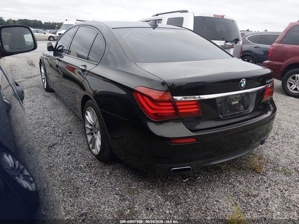 2015 BMW 750LI — I3