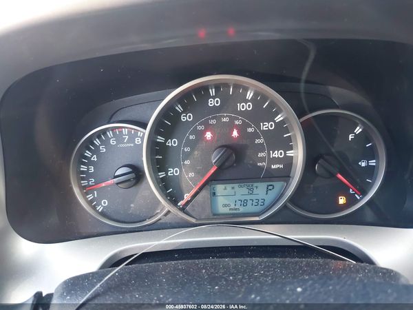 2016 TOYOTA RAV4 LE — I118