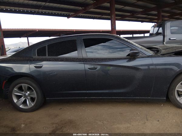 2016 DODGE CHARGER SXT