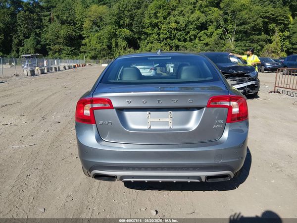 2016 VOLVO S60 CROSS COUNTRY T5 PLATINUM