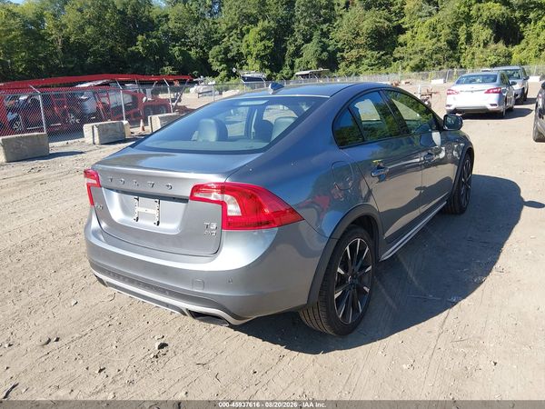 2016 VOLVO S60 CROSS COUNTRY T5 PLATINUM