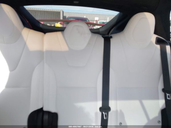 2023 TESLA MODEL X — I8