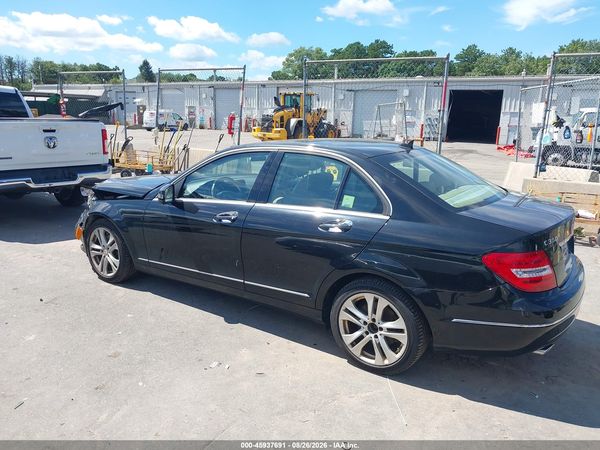 2014 MERCEDES-BENZ C 300 LUXURY 4MATIC