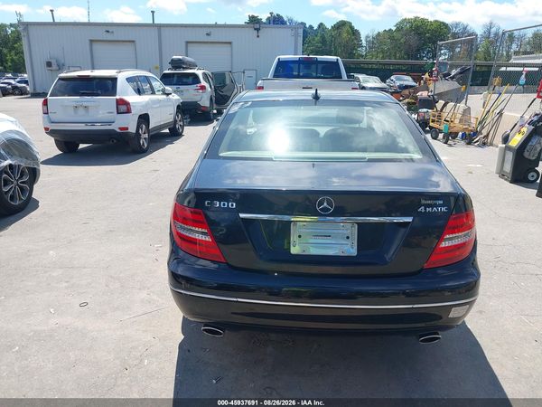 2014 MERCEDES-BENZ C 300 LUXURY 4MATIC