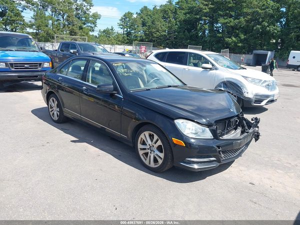 2014 MERCEDES-BENZ C 300 LUXURY 4MATIC